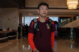 李源一3次助攻位居助攻榜榜首，李璇：再看伊万发言觉得有种错乱